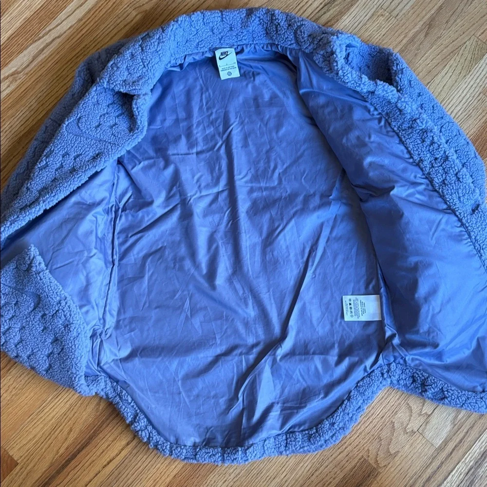 Nike small Lavender fleece Teddy Button-Up Jacket